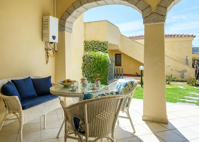 Gorgeous In Casa de Férias Porto San Paolo (Sardinia)
